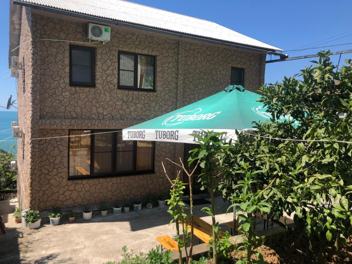 Guesthouse On Sovhoznaya 18 Gagra Exterior photo