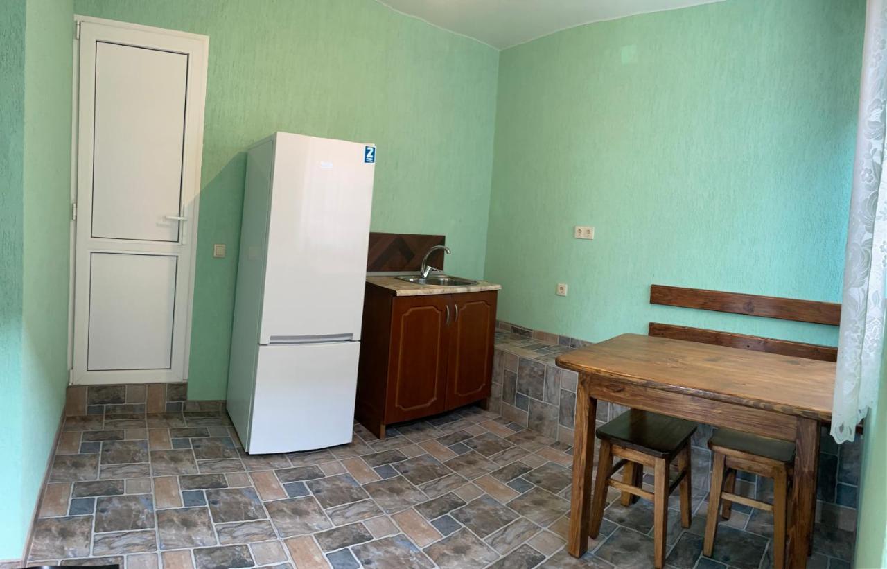 Guesthouse On Sovhoznaya 18 Gagra Exterior photo