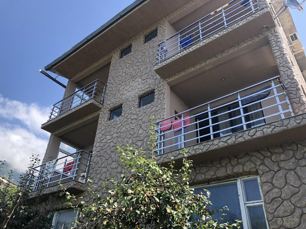 Guesthouse On Sovhoznaya 18 Gagra Exterior photo